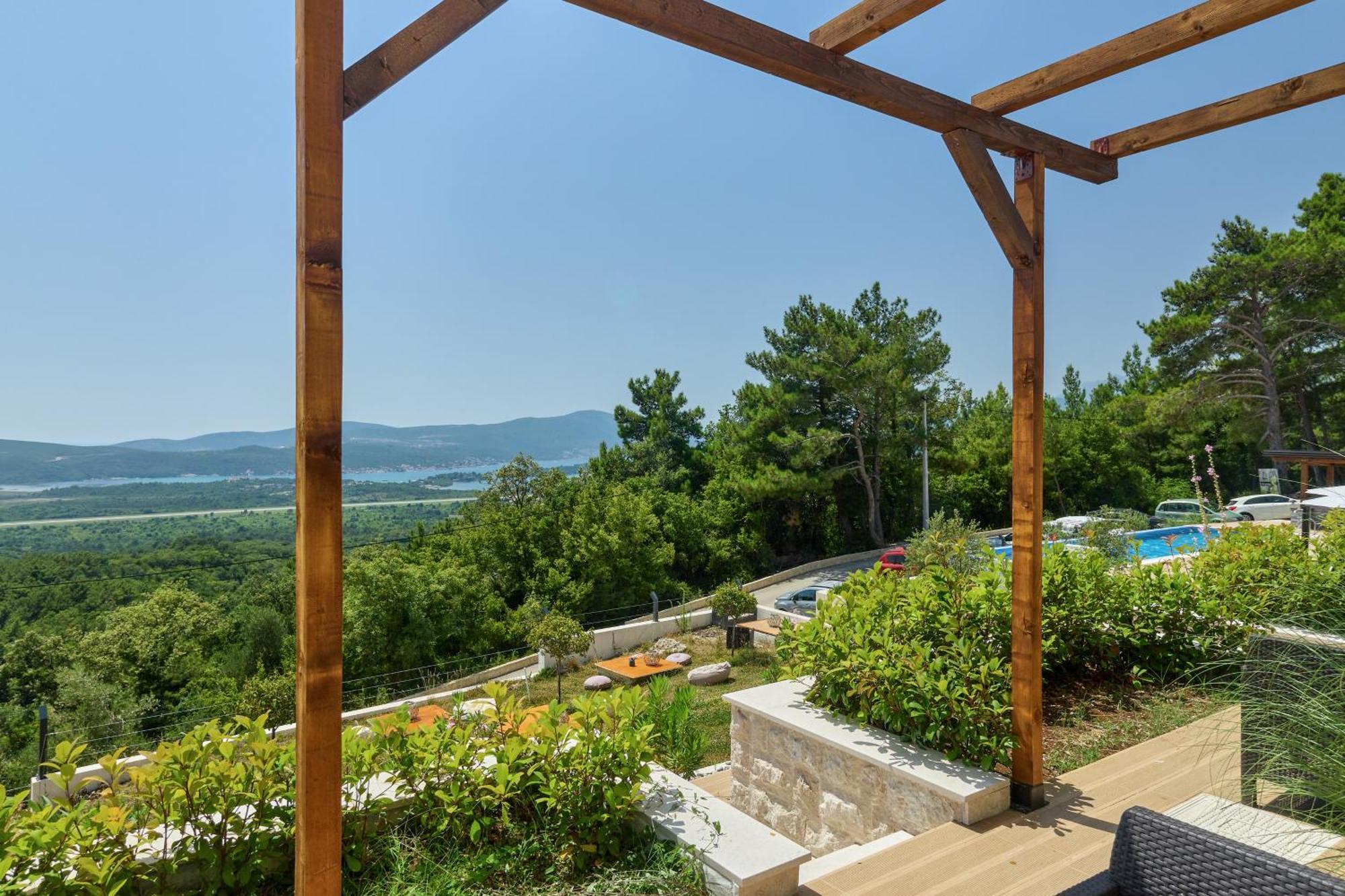 Adriatic Heights Aparthotel Kavač Buitenkant foto